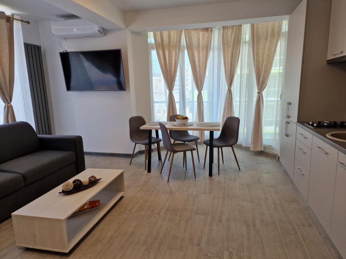 Cristalex Aparthotel & Spa Mamaia Nord Navodari Luaran gambar